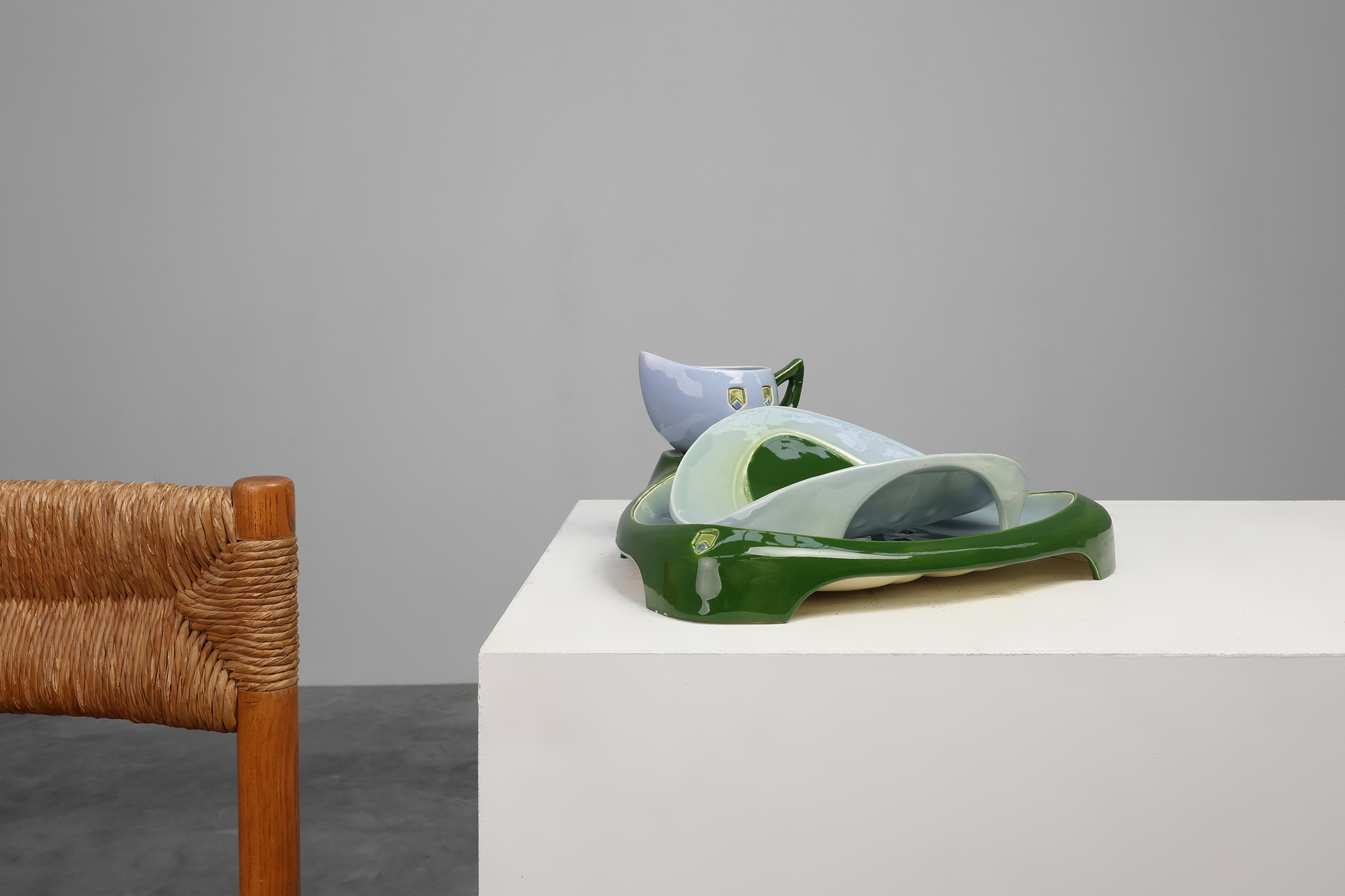 Rare Art Nouveau ceramic 3-piece asparagus set by Julius Dessler, Austria ca. 1900thumbnail